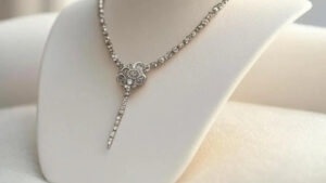 Bridal Jewelry Trends 2025: Ethereal & Vintage 11 Bridal Jewelry